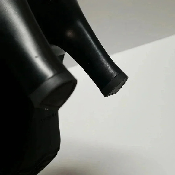 {Brunate} Made in Italy Suede Leather Ankle Booties - Picture 11 of 14